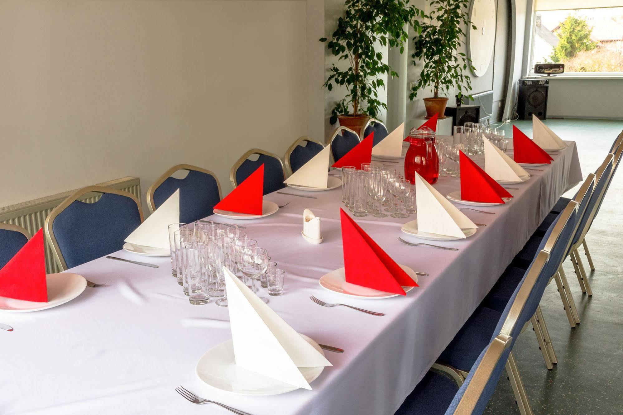 Sporthotel Liepāja Kültér fotó